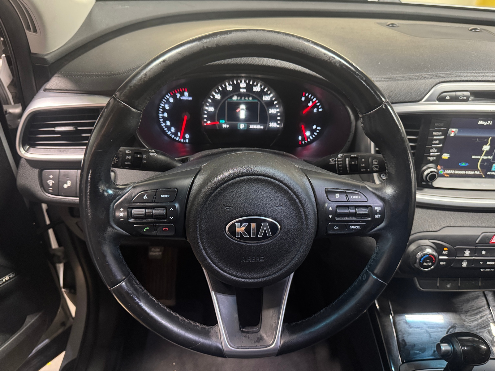 Thumbnail: 2016 Kia Sorento - 4