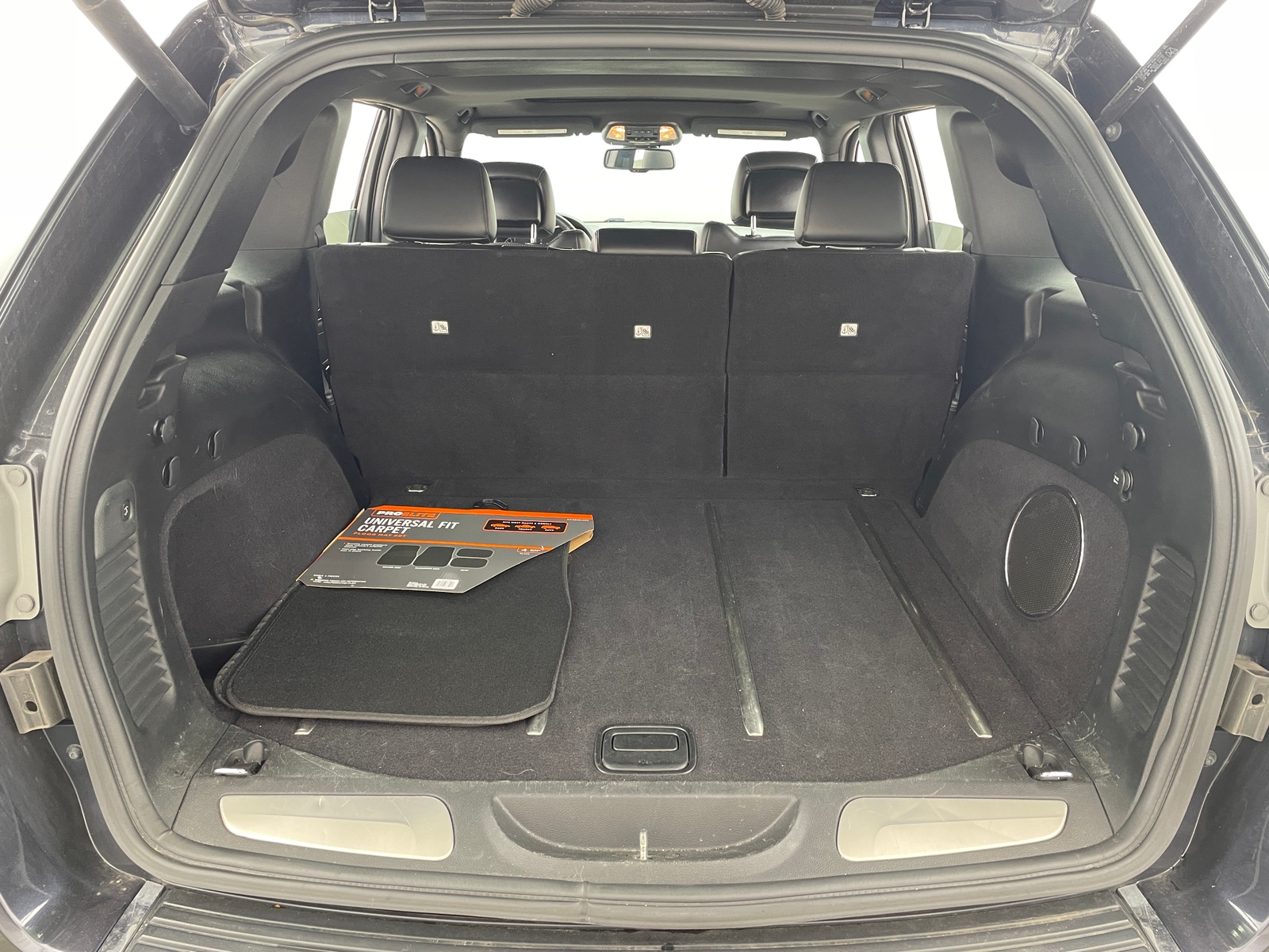 Thumbnail: 2014 Jeep Grand Cherokee - 6