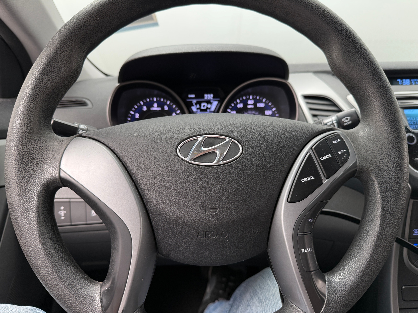 Thumbnail: 2016 Hyundai Elantra - 5