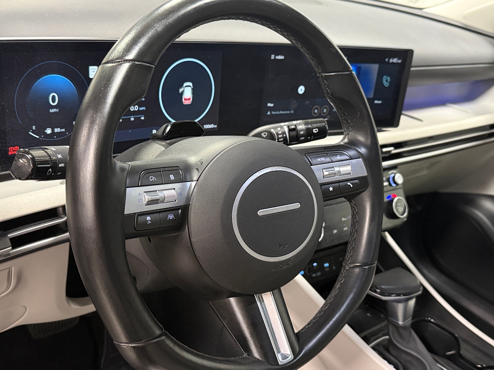 Thumbnail: 2025 Hyundai Tucson - 4