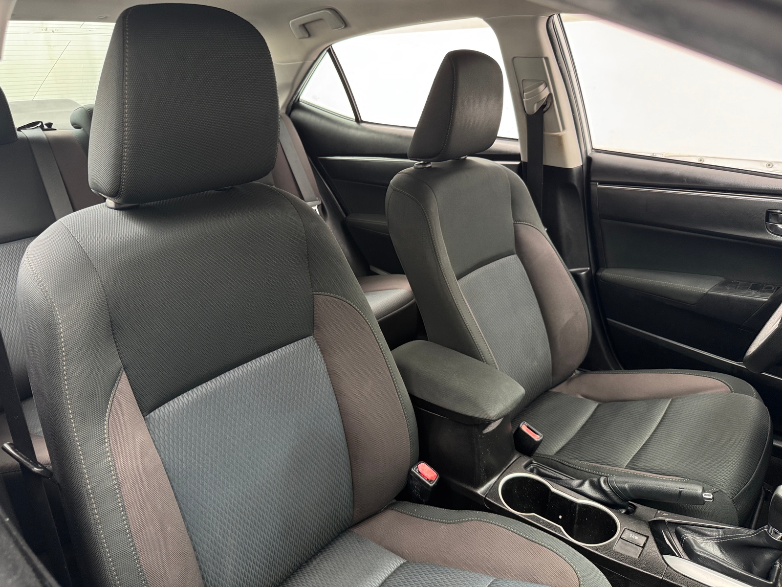 Thumbnail: 2019 Toyota Corolla - 2