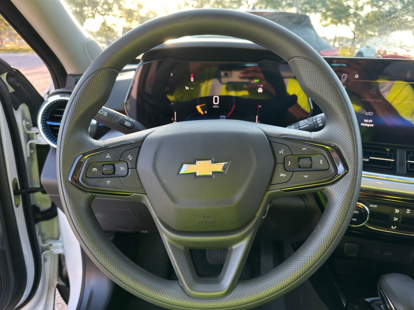 Thumbnail: 2025 Chevrolet Trax - 5