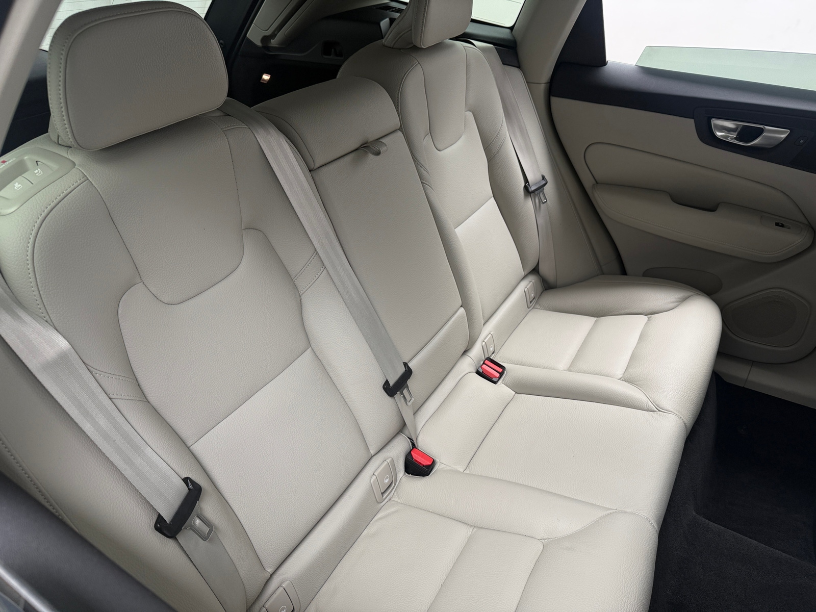 Thumbnail: 2024 Volvo XC60 - 6