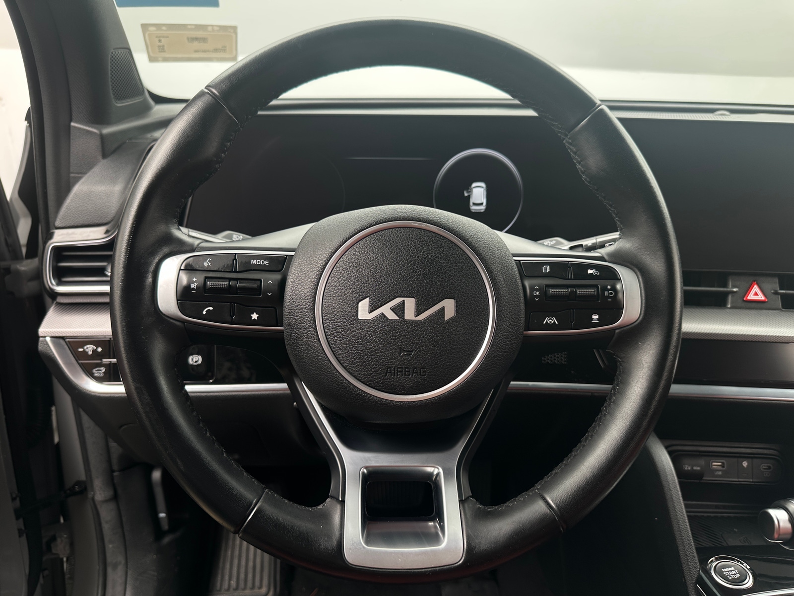 Thumbnail: 2023 Kia Sportage - 4