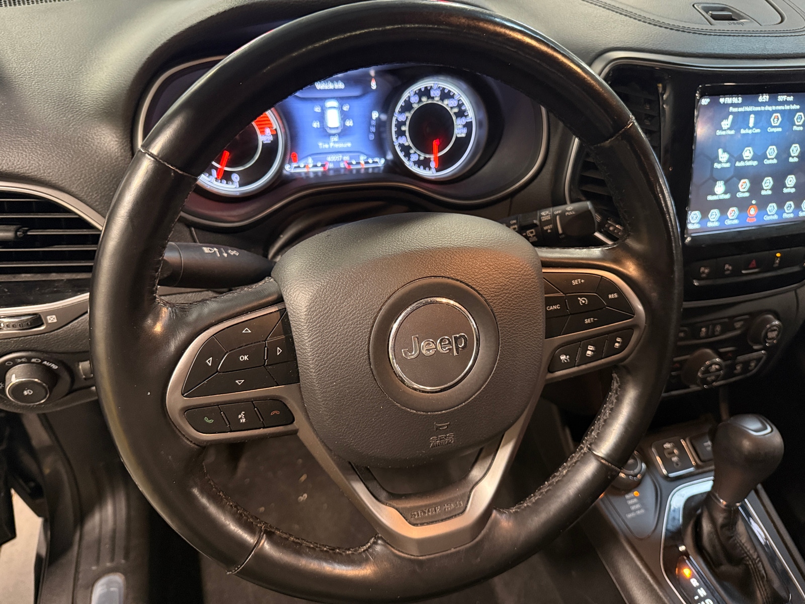 Thumbnail: 2021 Jeep Cherokee - 4