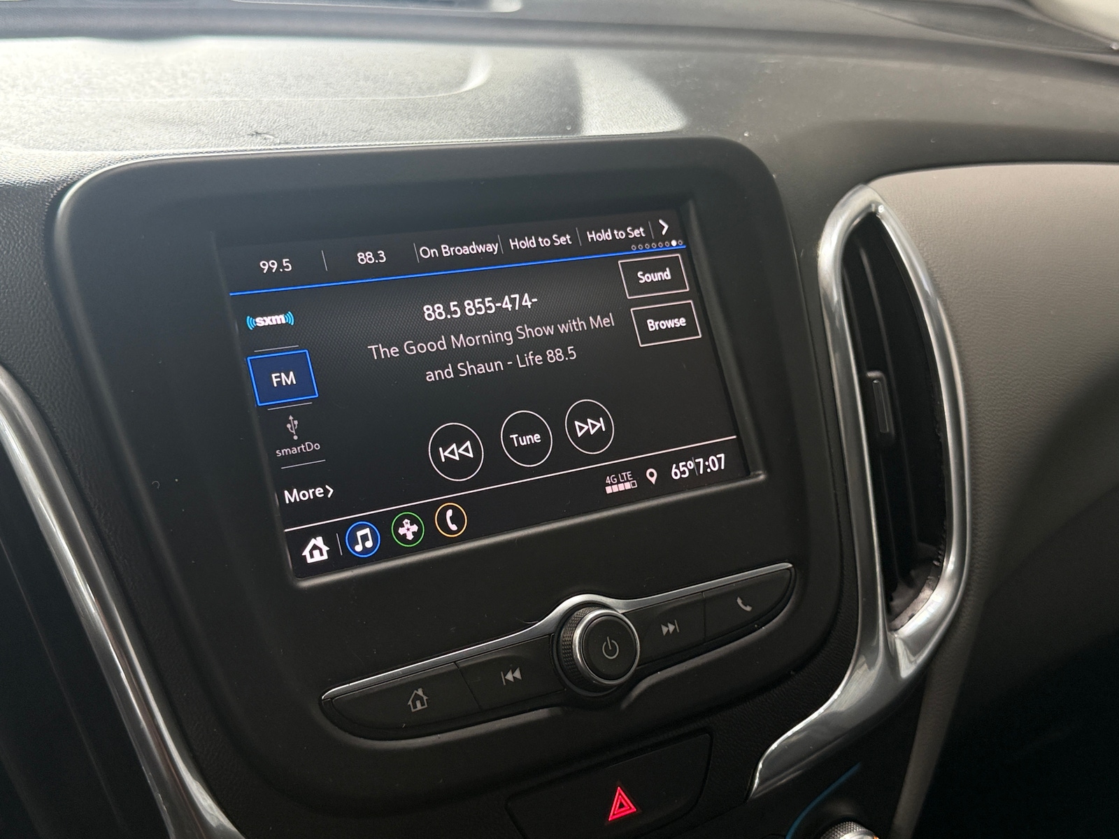 Thumbnail: 2020 Chevrolet Equinox - 4