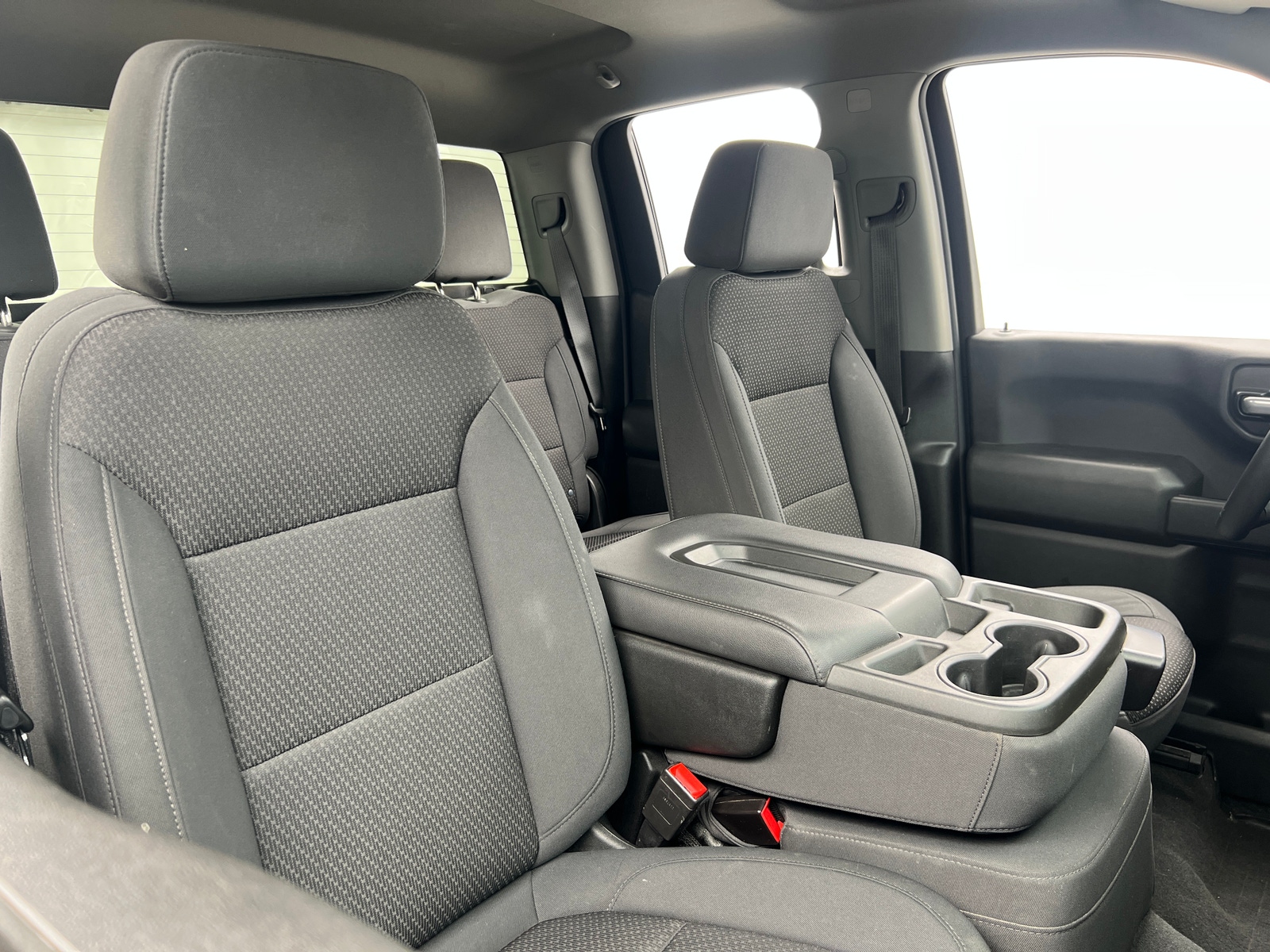 Thumbnail: 2020 Chevrolet Silverado 1500 - 2