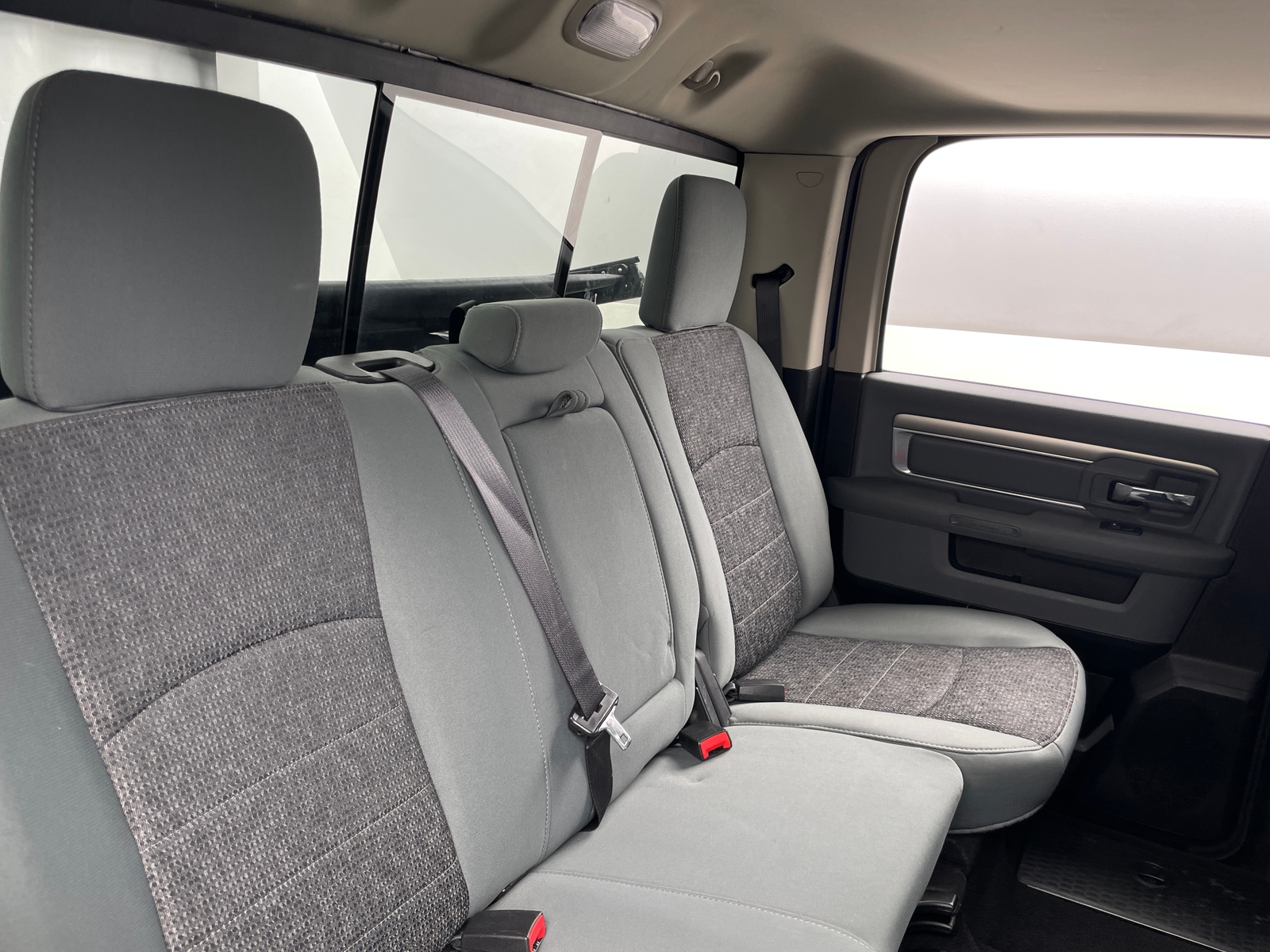 Thumbnail: 2019 RAM 1500 Classic - 6