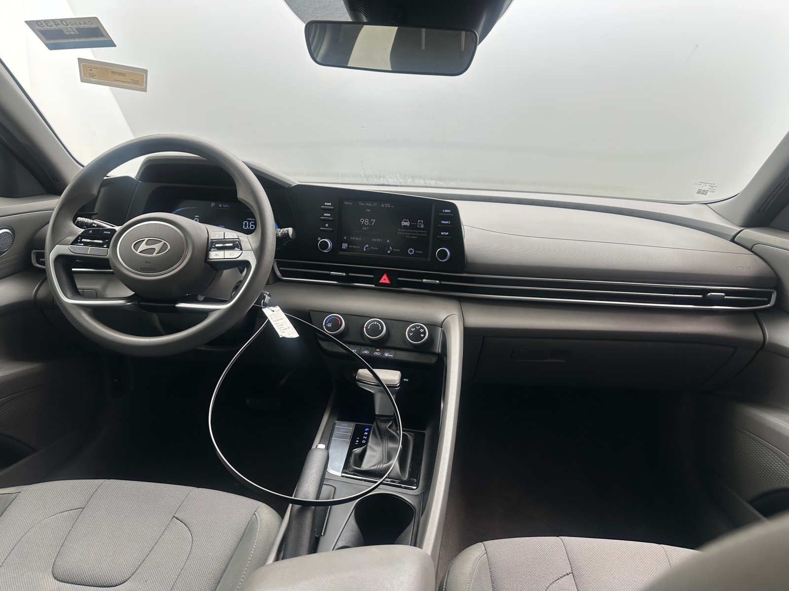 Thumbnail: 2024 Hyundai Elantra - 3