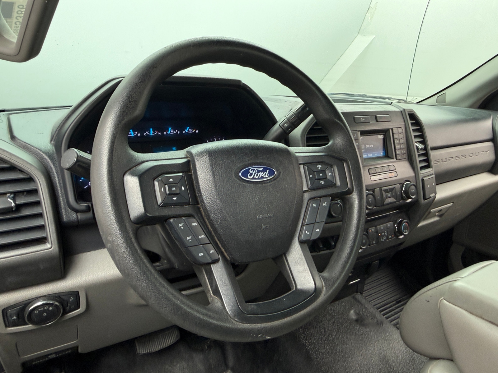 Thumbnail: 2017 Ford Econoline - 4