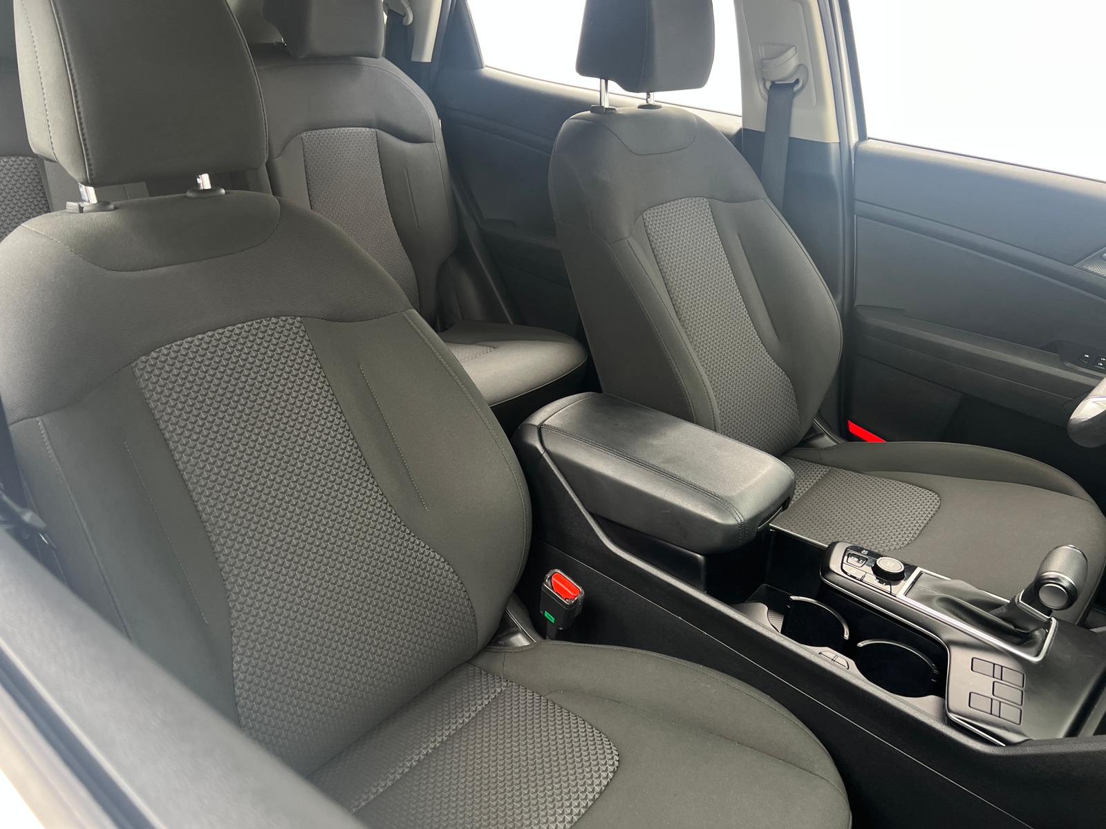 Thumbnail: 2025 Kia Sportage - 2