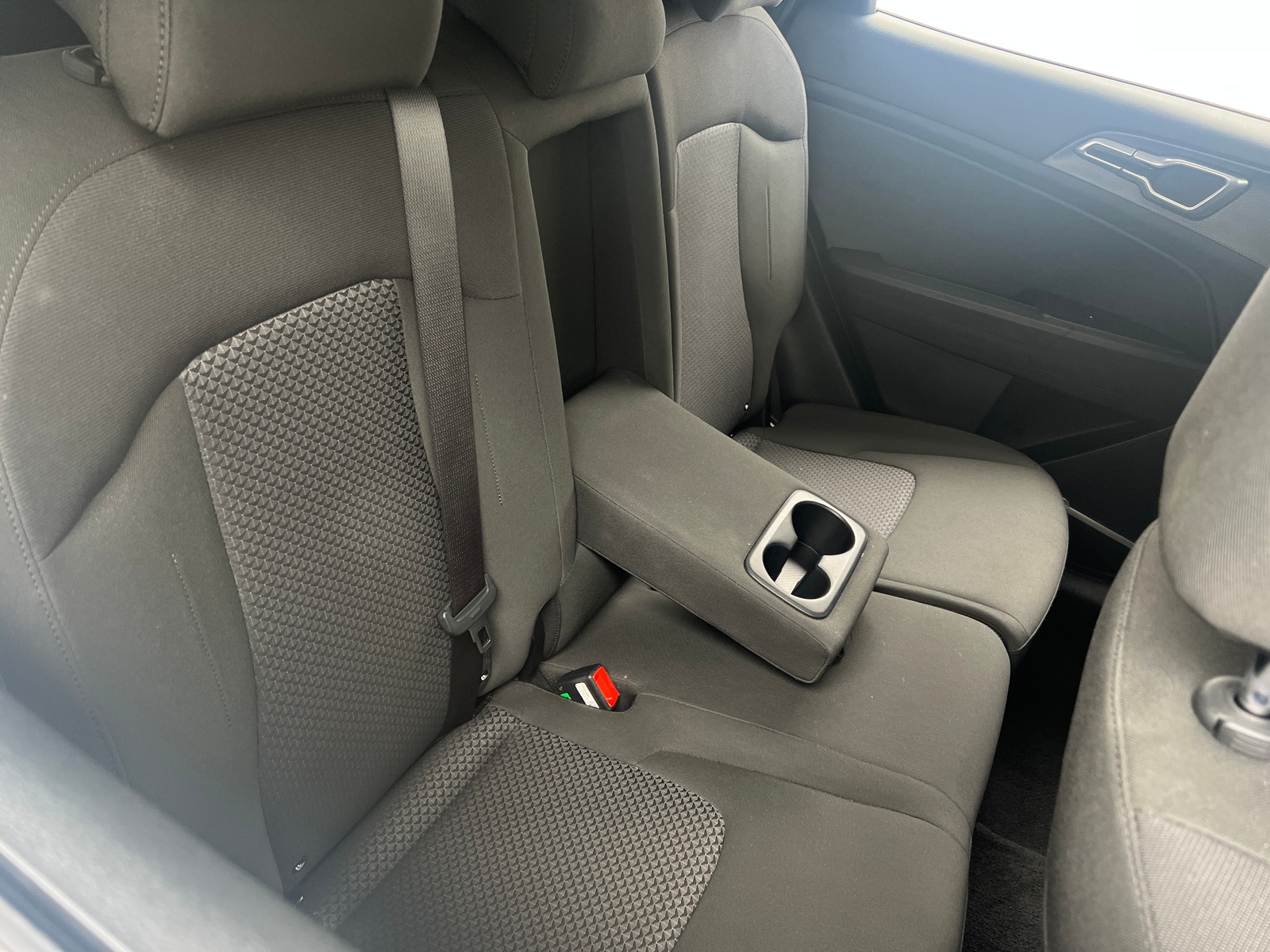 Thumbnail: 2025 Kia Sportage - 6