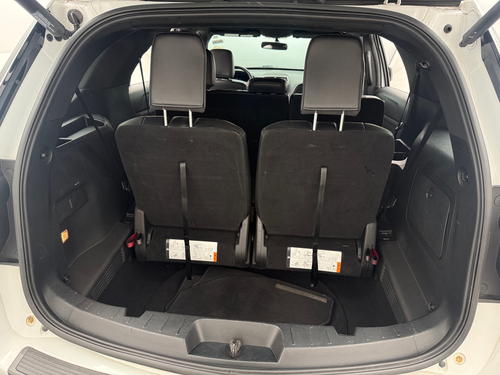 Thumbnail: 2019 Ford Explorer - 7