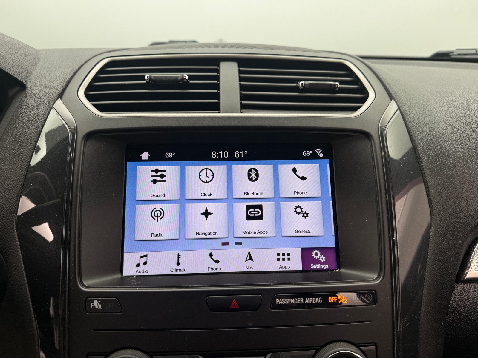 Thumbnail: 2019 Ford Explorer - 4