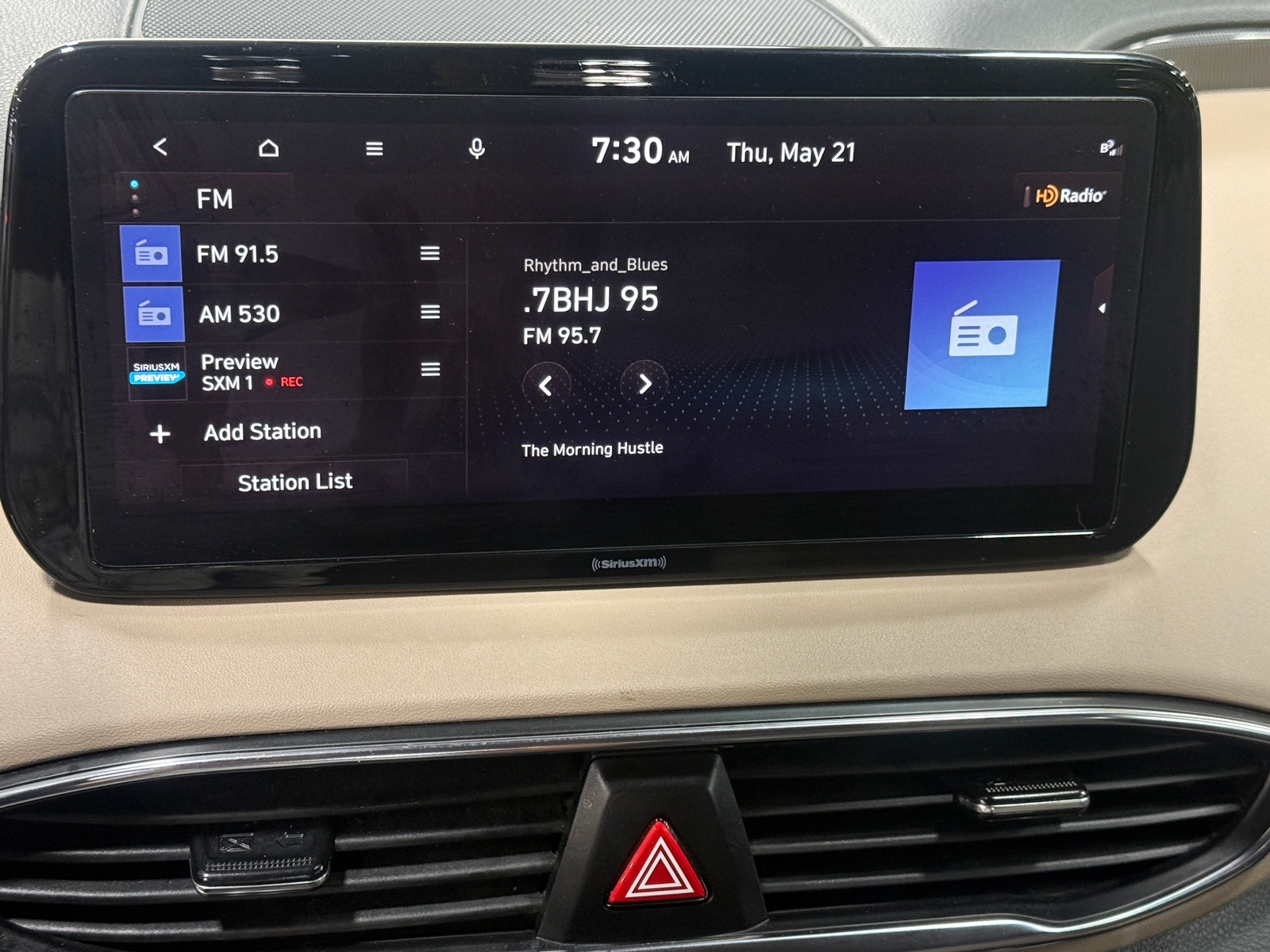 Thumbnail: 2023 Hyundai Santa Fe - 4