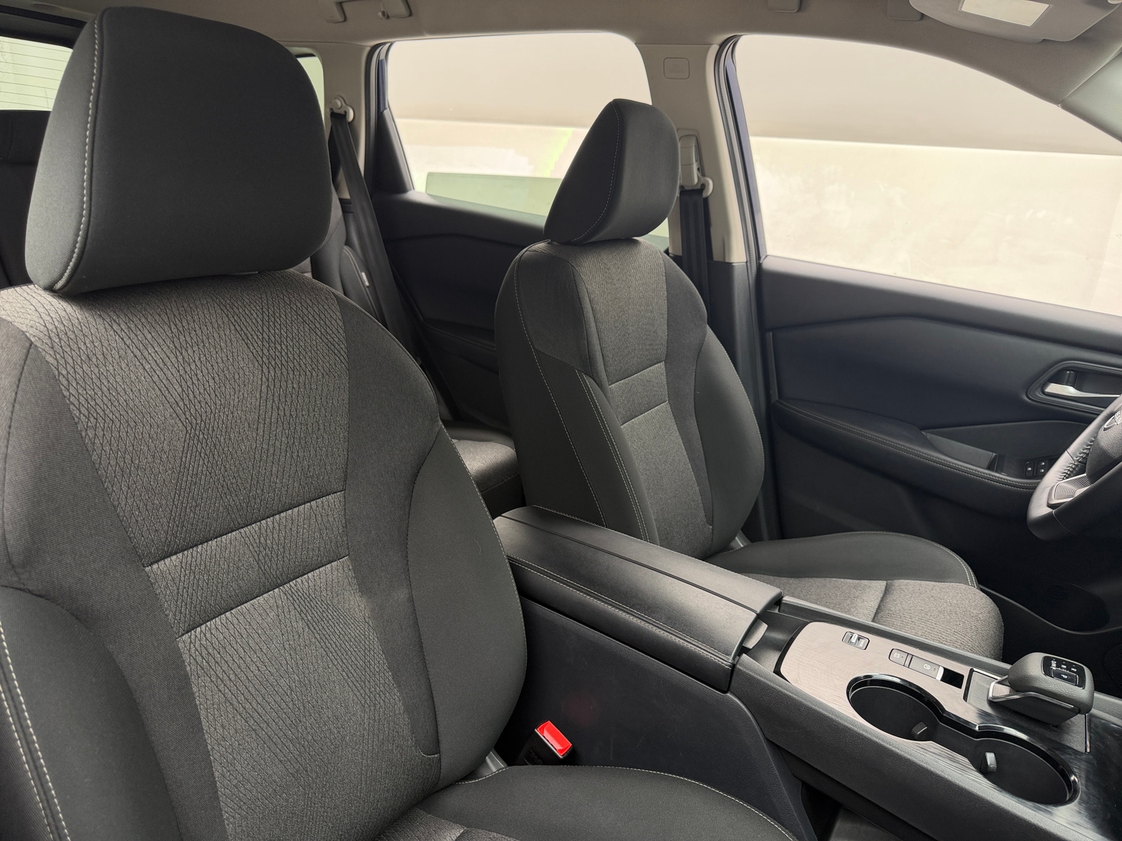 Thumbnail: 2025 Nissan Rogue - 2