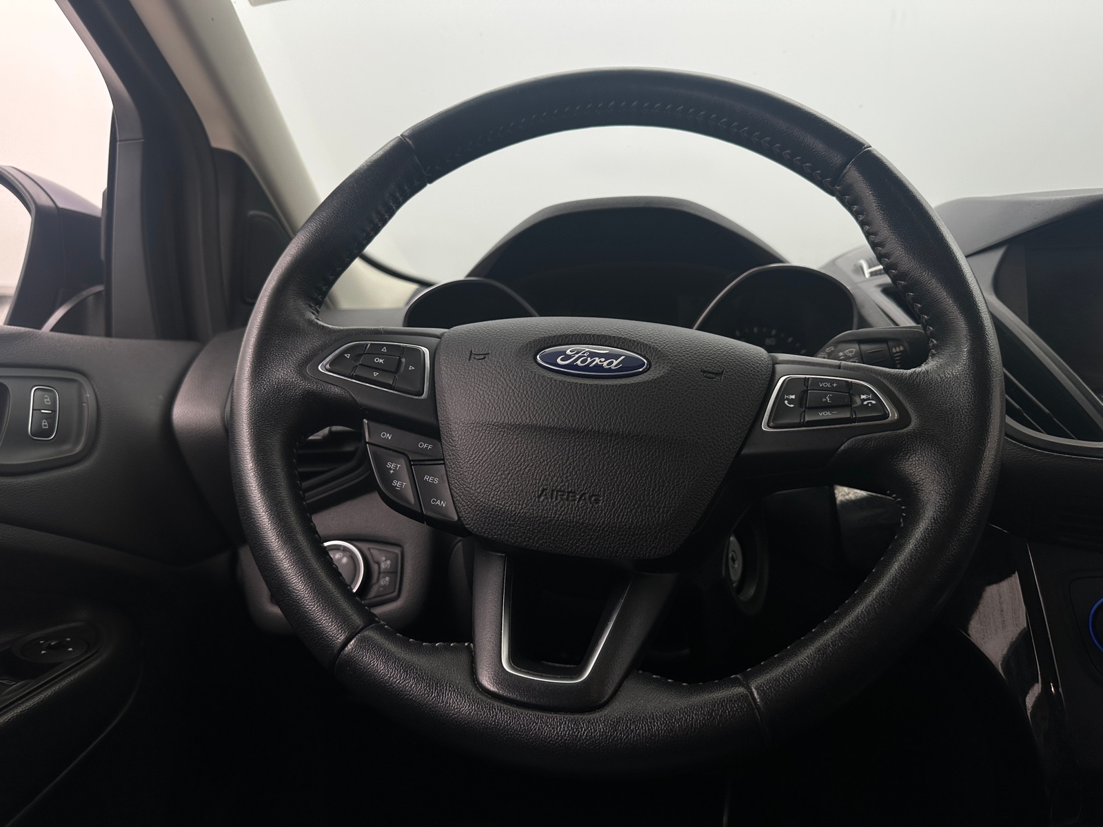 Thumbnail: 2018 Ford Escape - 5