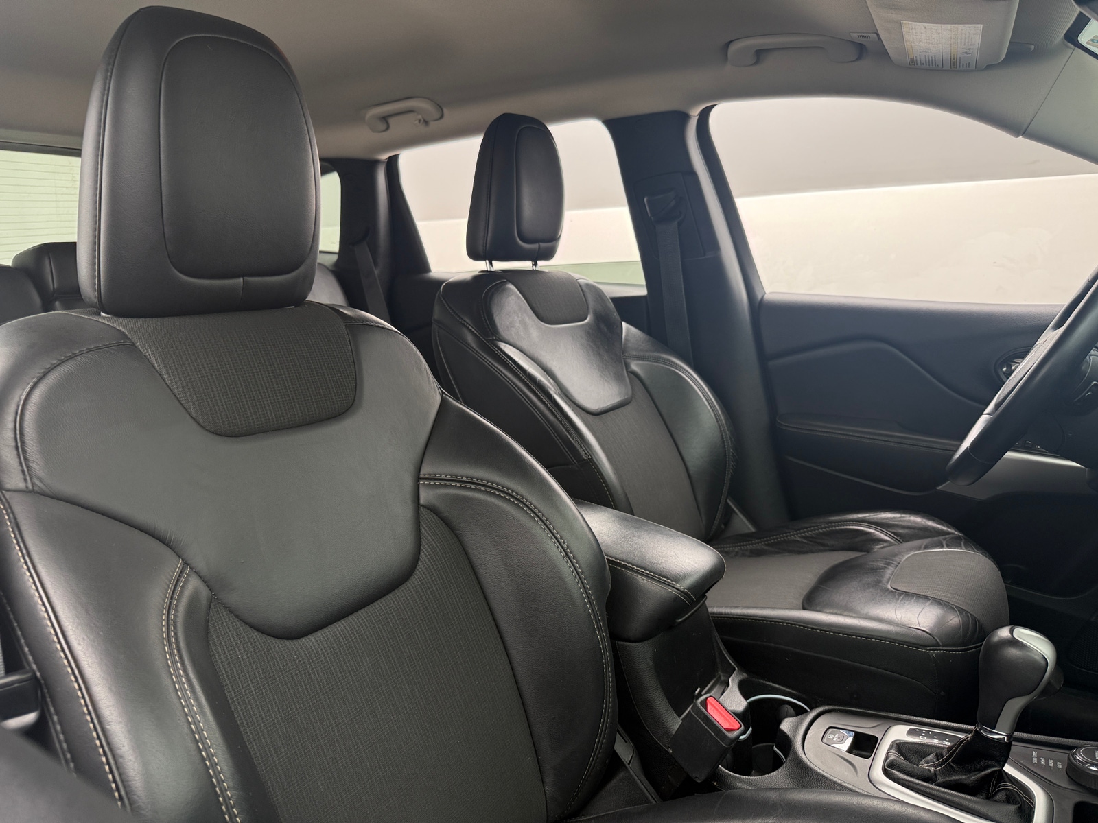 Thumbnail: 2018 Jeep Cherokee - 2