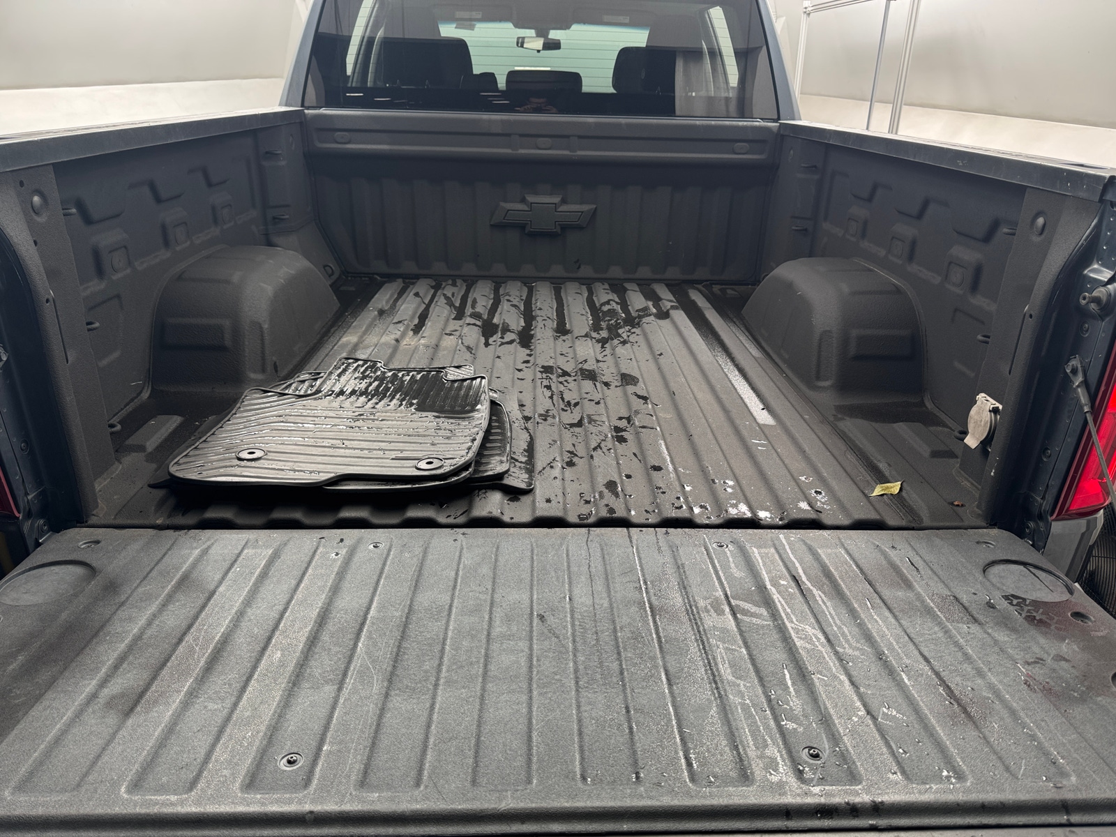 Thumbnail: 2022 Chevrolet Silverado 1500 - 7