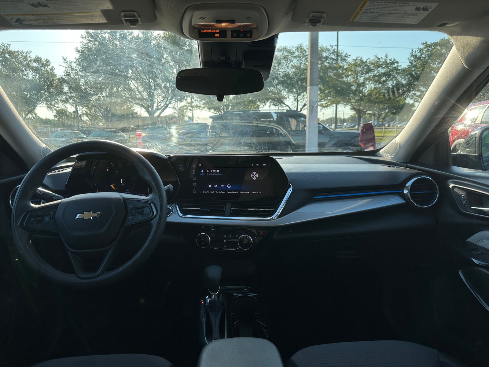 Thumbnail: 2025 Chevrolet Trax - 3