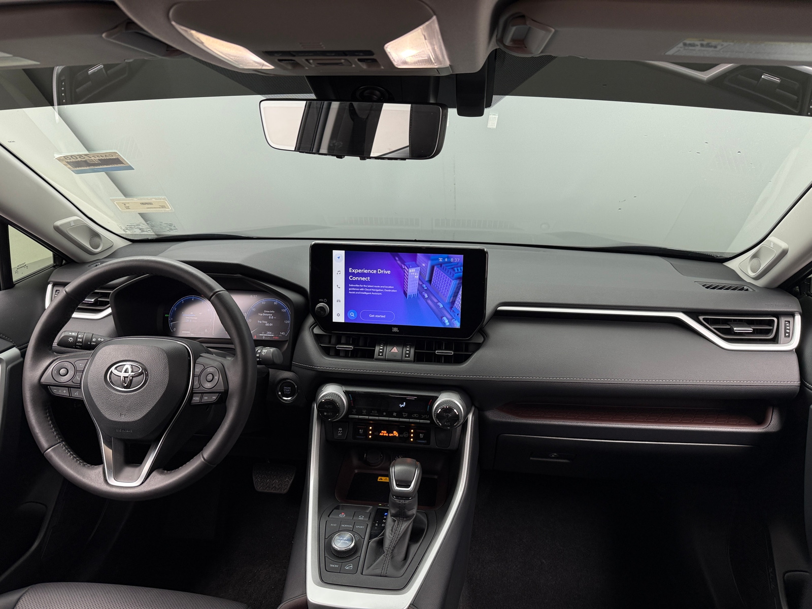 Thumbnail: 2025 Toyota RAV4 - 3