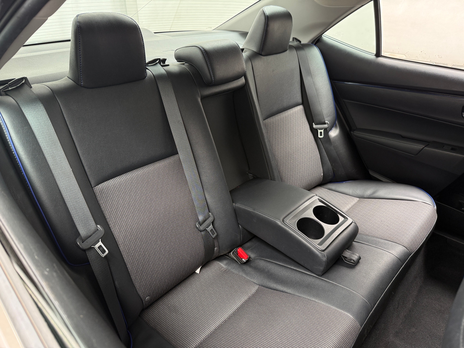Thumbnail: 2019 Toyota Corolla - 6