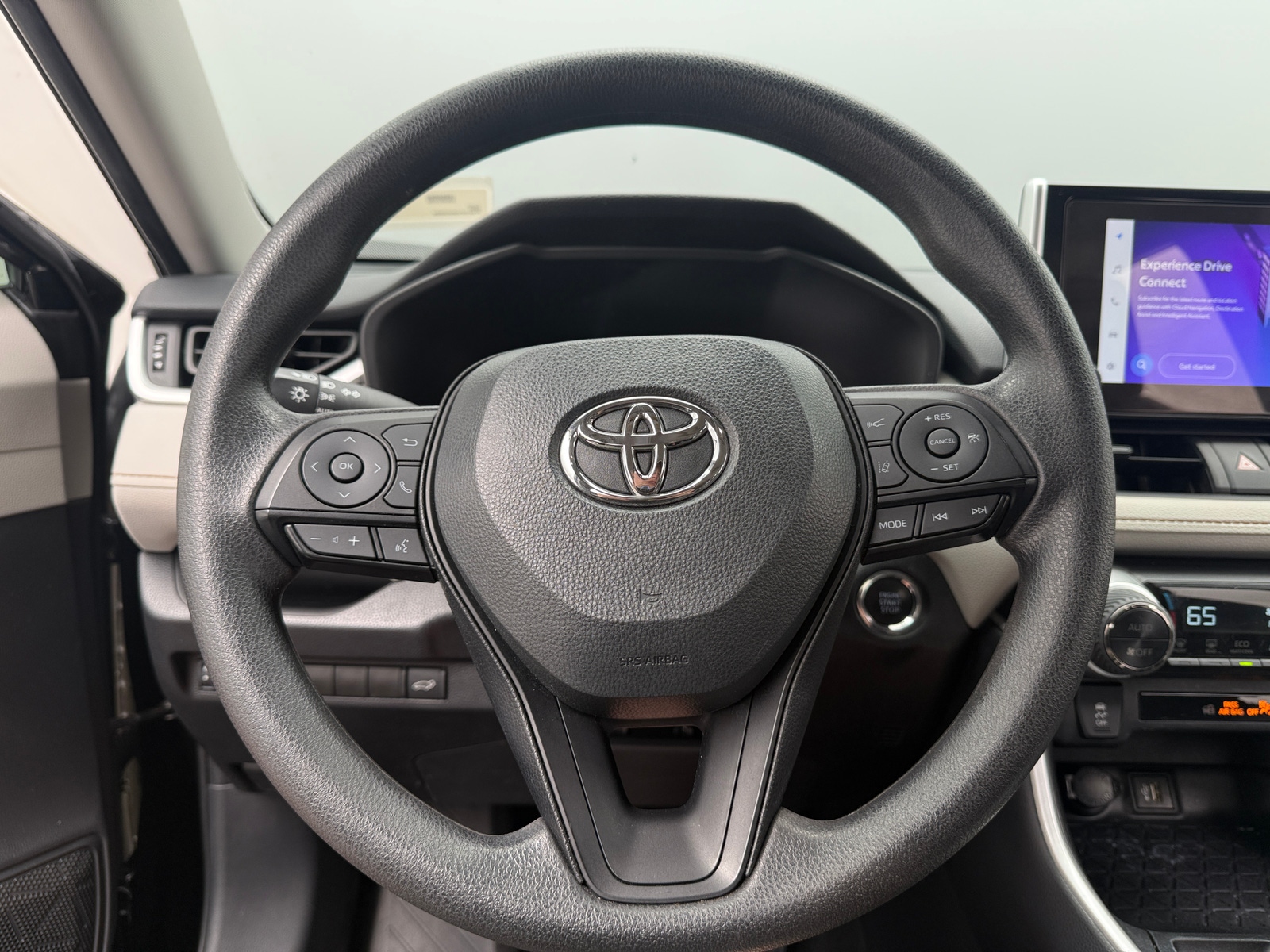 Thumbnail: 2024 Toyota RAV4 - 5