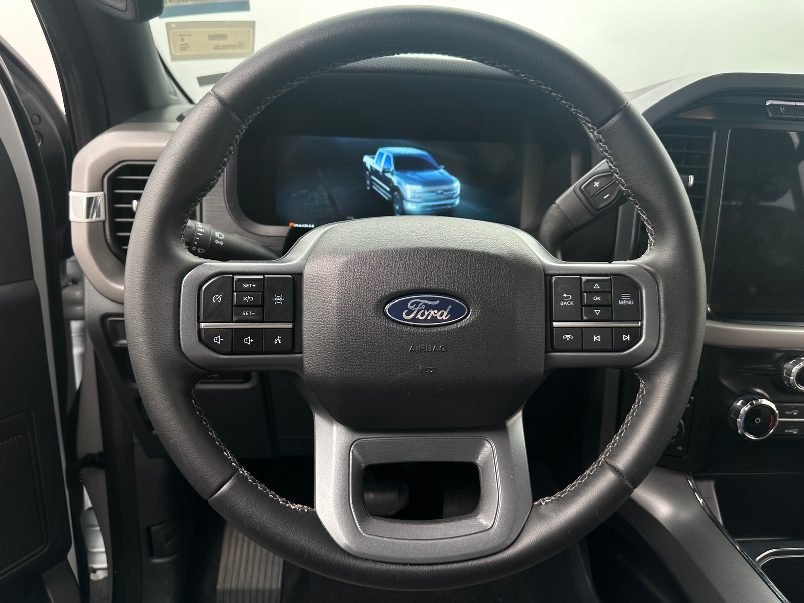 Thumbnail: 2024 Ford Econoline - 5