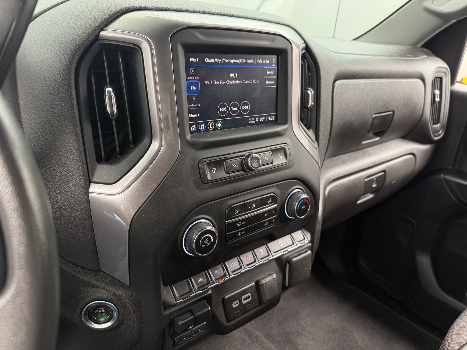 Thumbnail: 2024 Chevrolet Silverado 1500 - 4