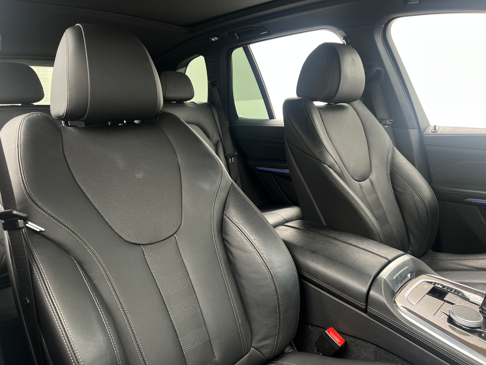 Thumbnail: 2022 BMW X5 - 2
