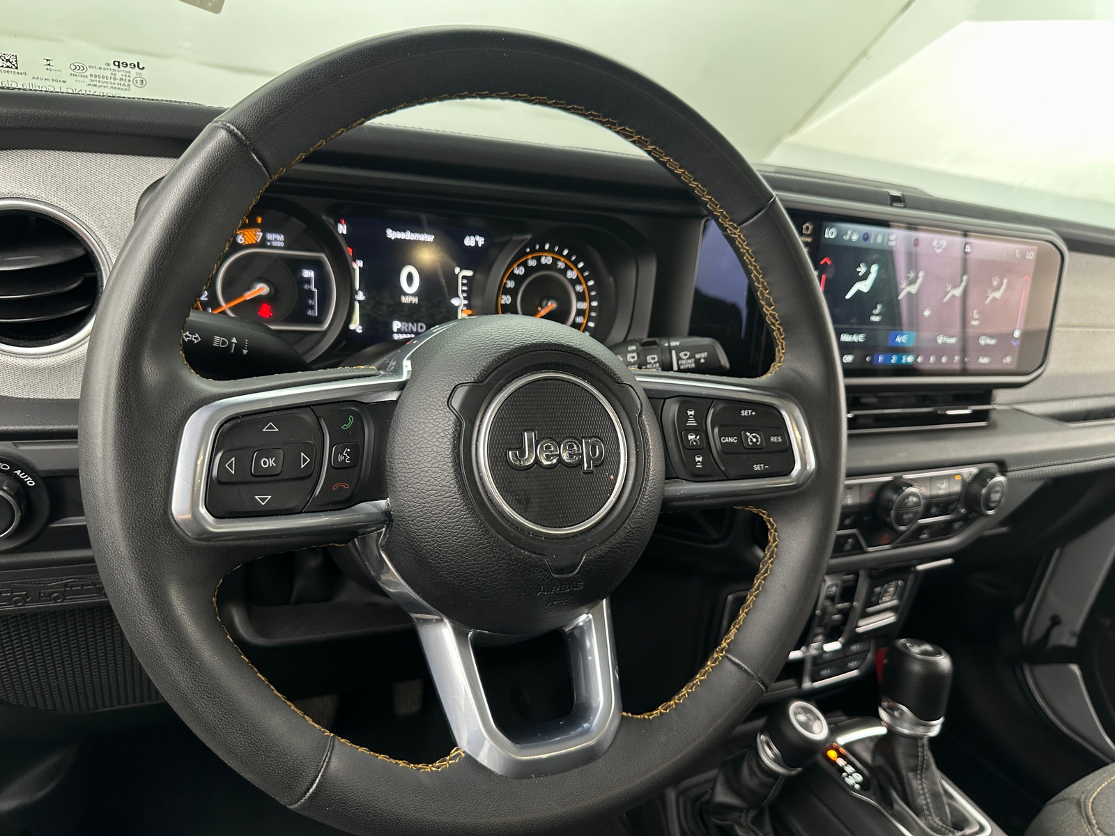 Thumbnail: 2024 Jeep Wrangler - 5