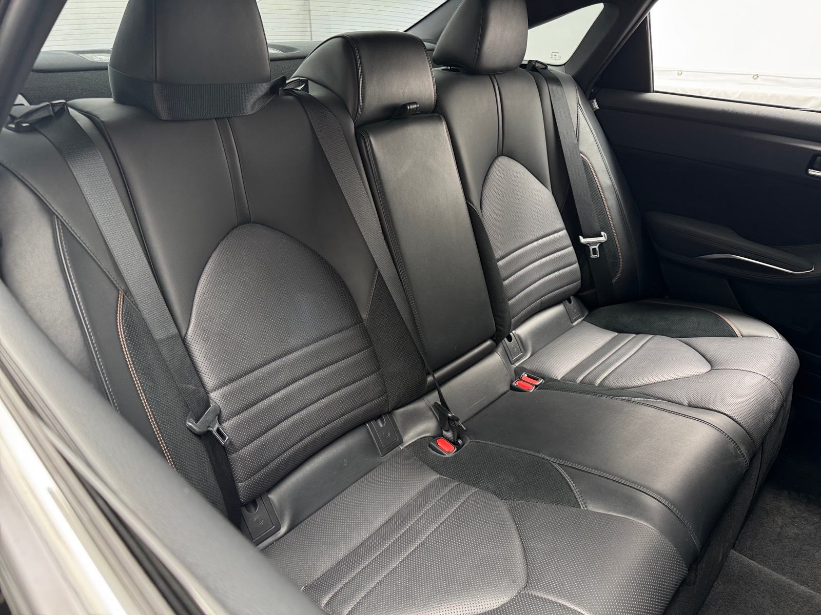 Thumbnail: 2019 Toyota Avalon - 6