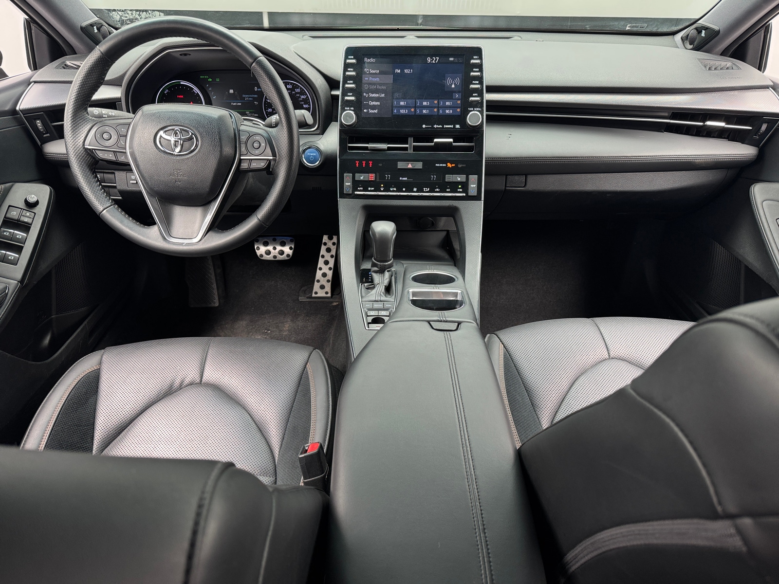 Thumbnail: 2019 Toyota Avalon - 3