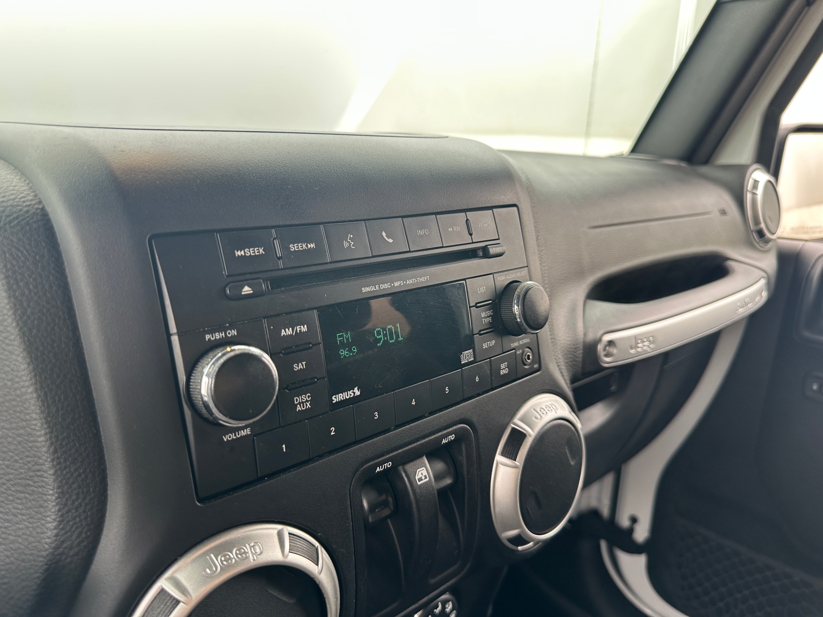 Thumbnail: 2018 Jeep Wrangler - 4