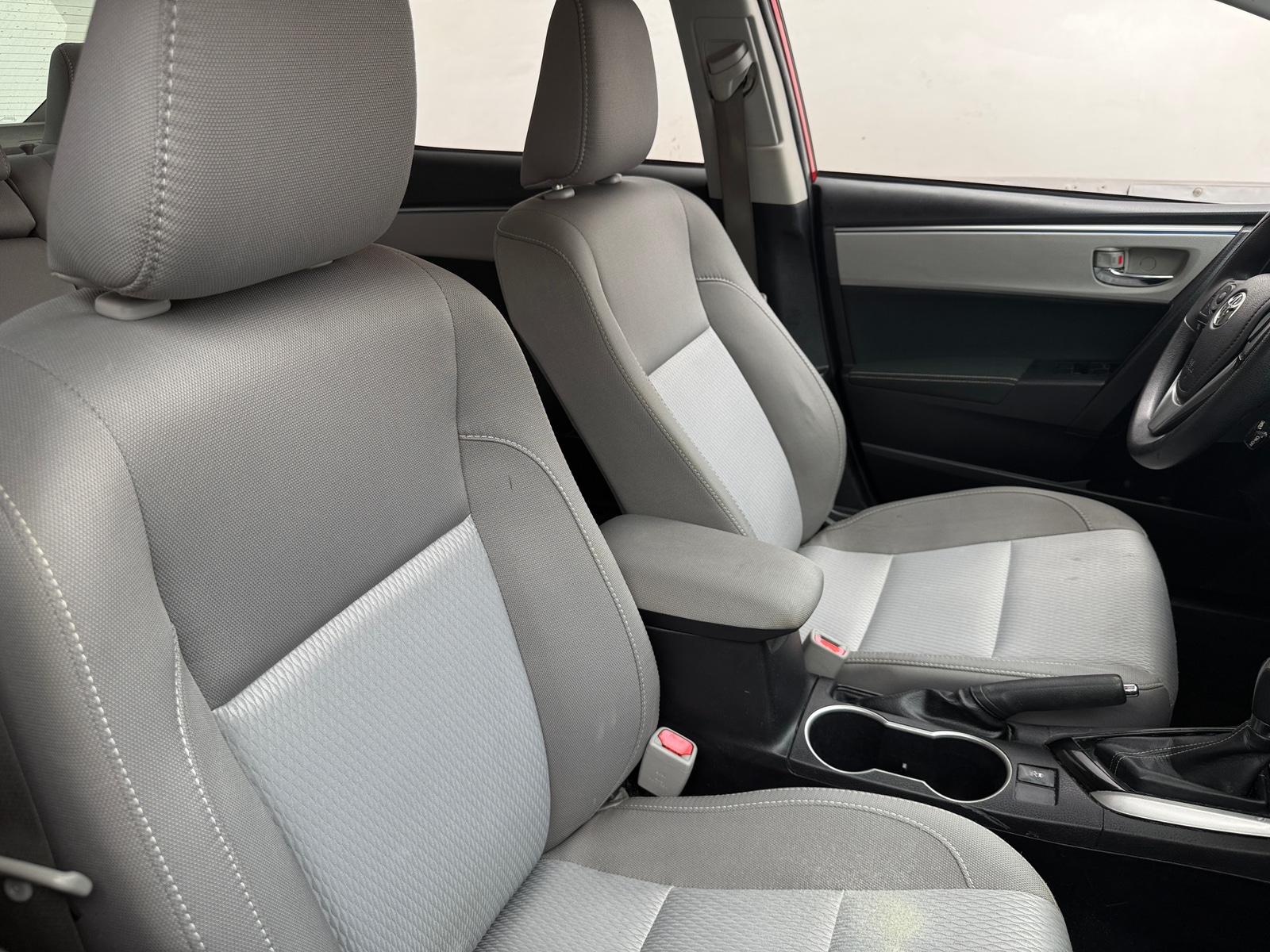 Thumbnail: 2016 Toyota Corolla - 2