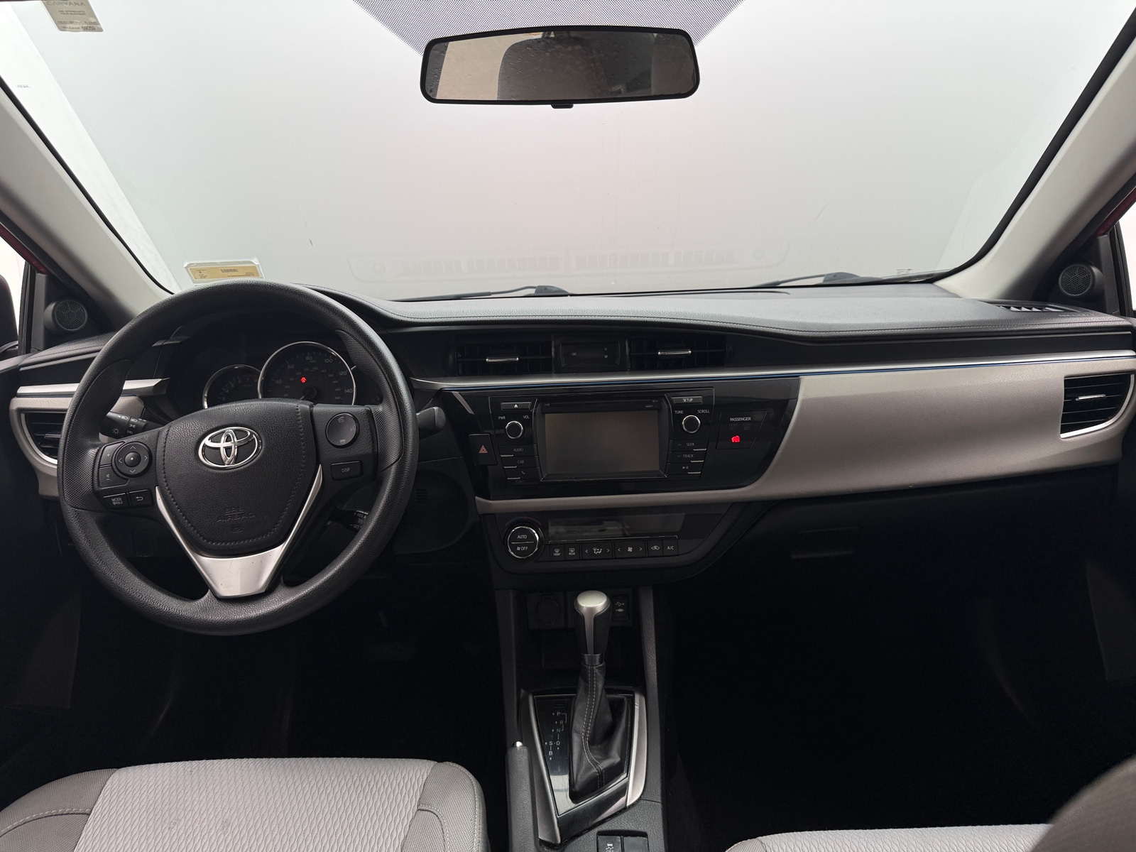 Thumbnail: 2016 Toyota Corolla - 3