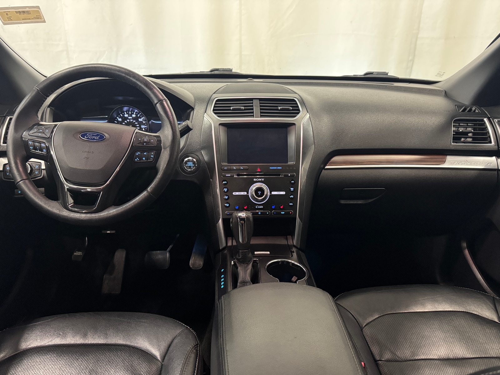 Thumbnail: 2018 Ford Explorer - 2