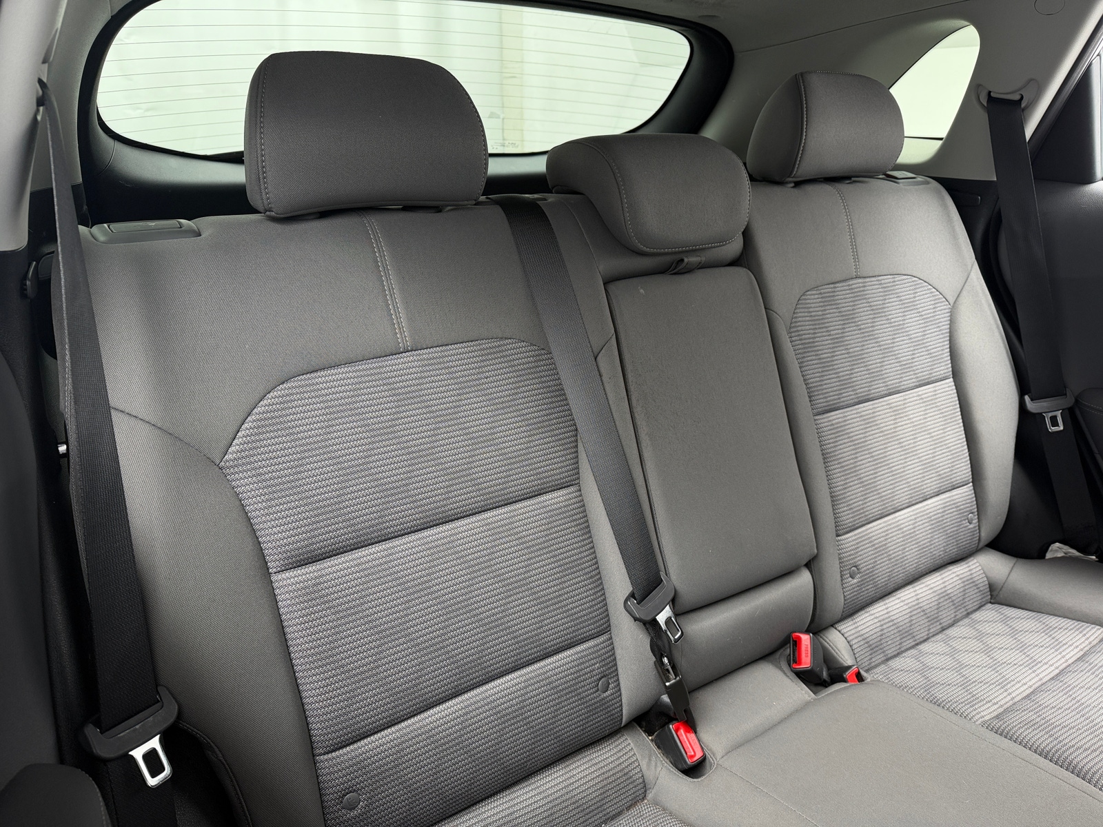Thumbnail: 2022 Kia Niro - 6