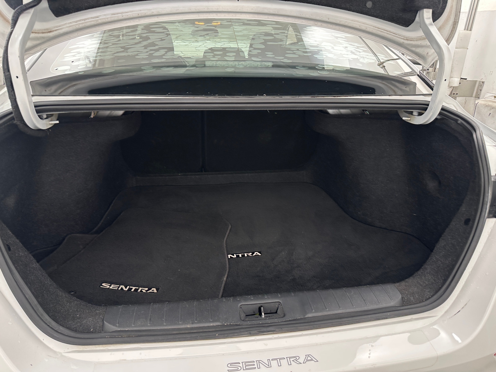 Thumbnail: 2020 Nissan Sentra - 7