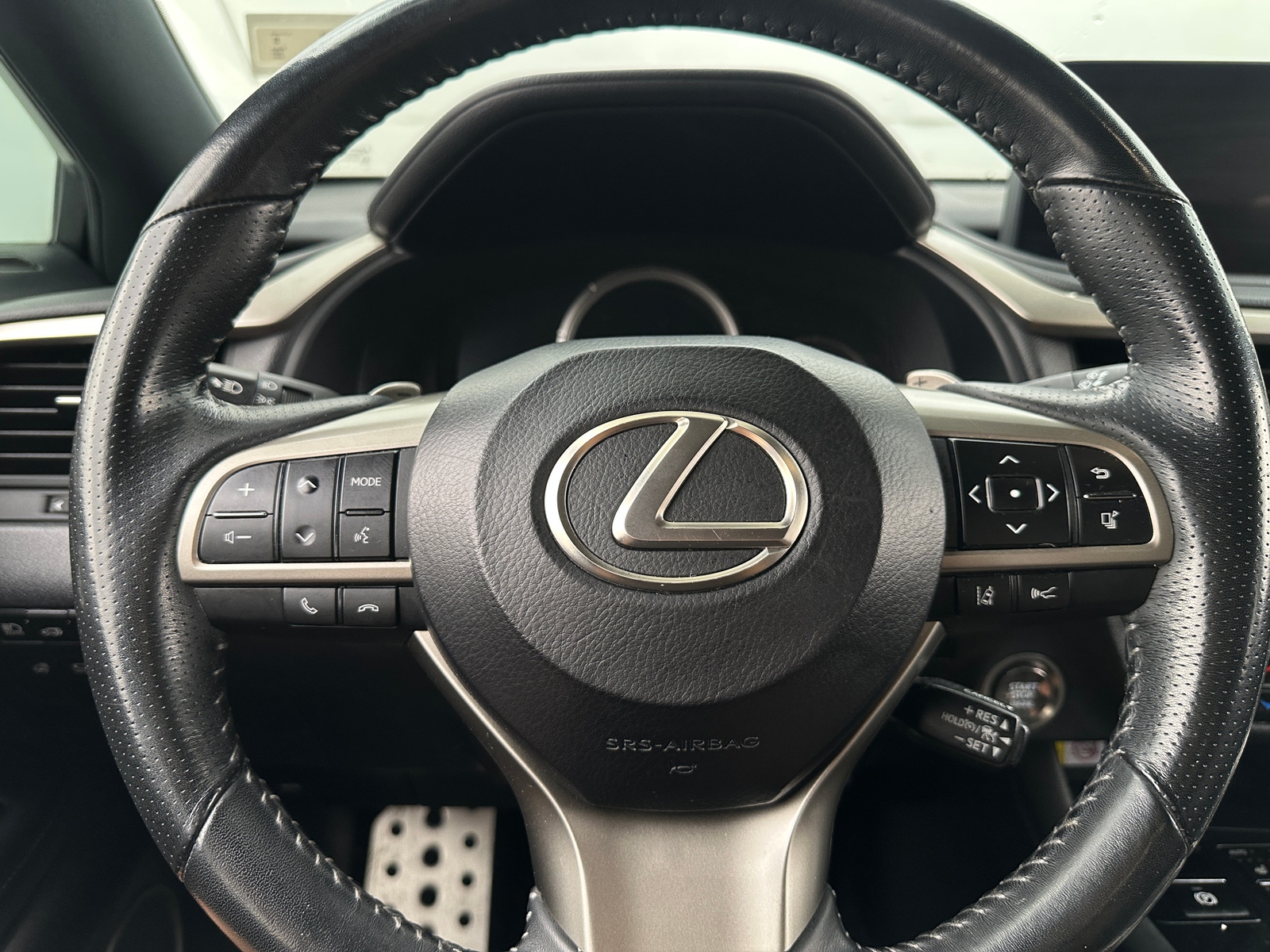 Thumbnail: 2022 Lexus RX - 4