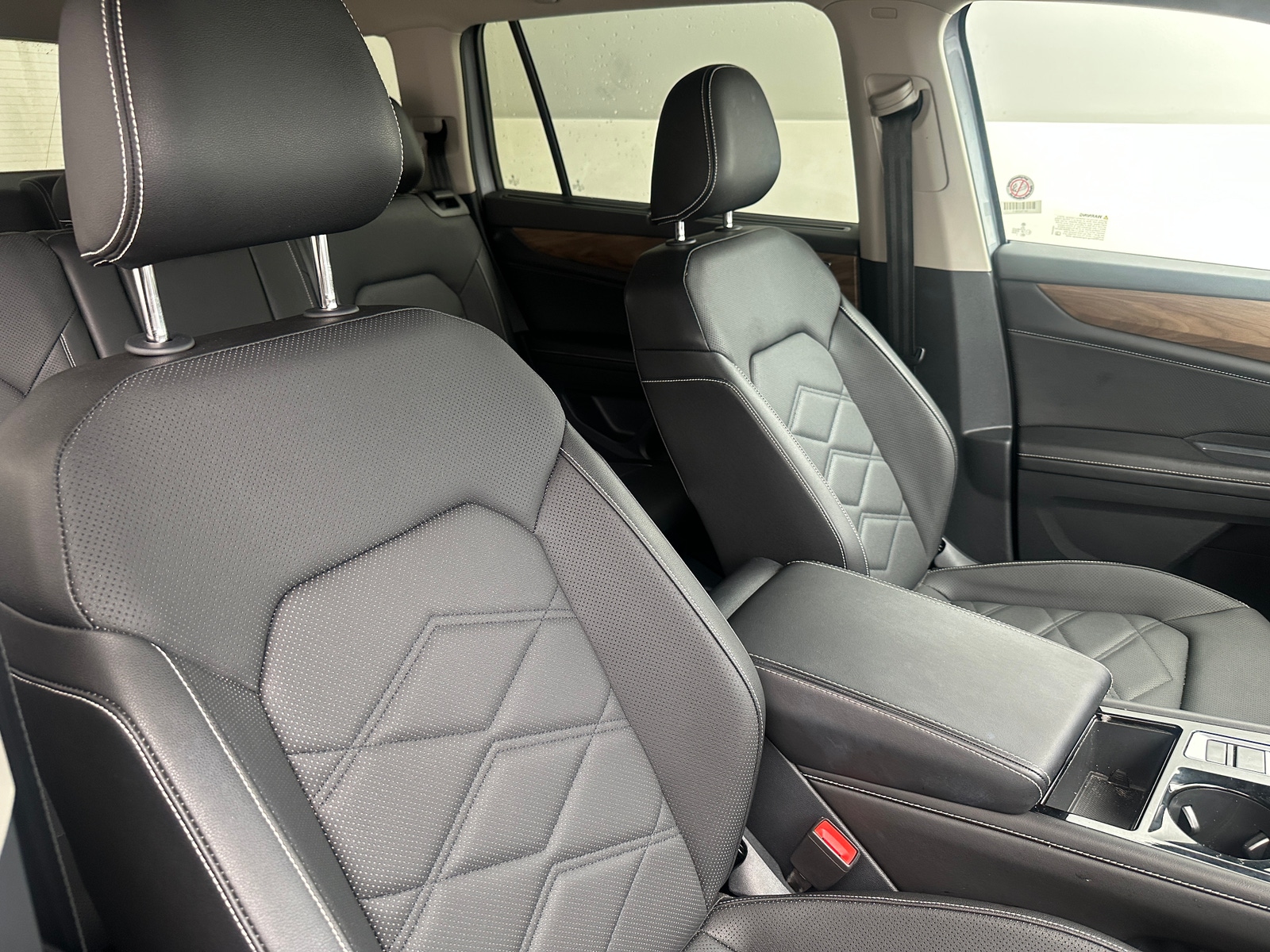 Thumbnail: 2025 Volkswagen Atlas - 2