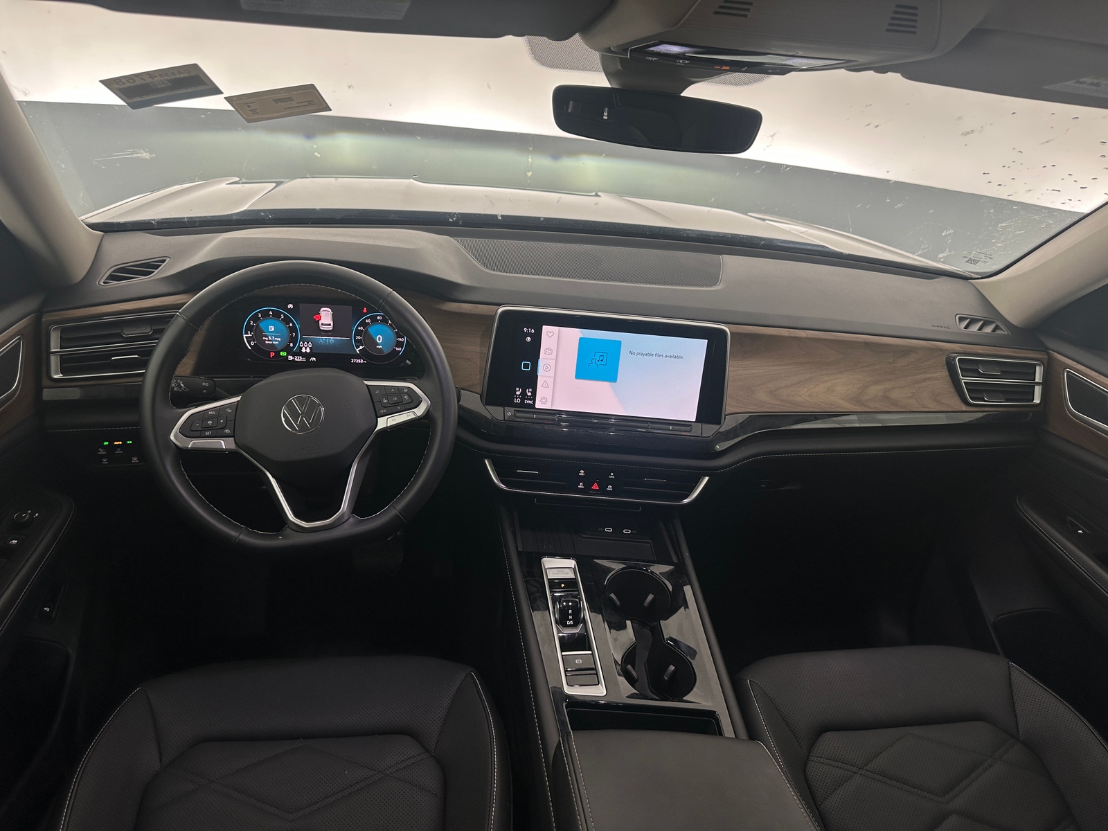 Thumbnail: 2025 Volkswagen Atlas - 3