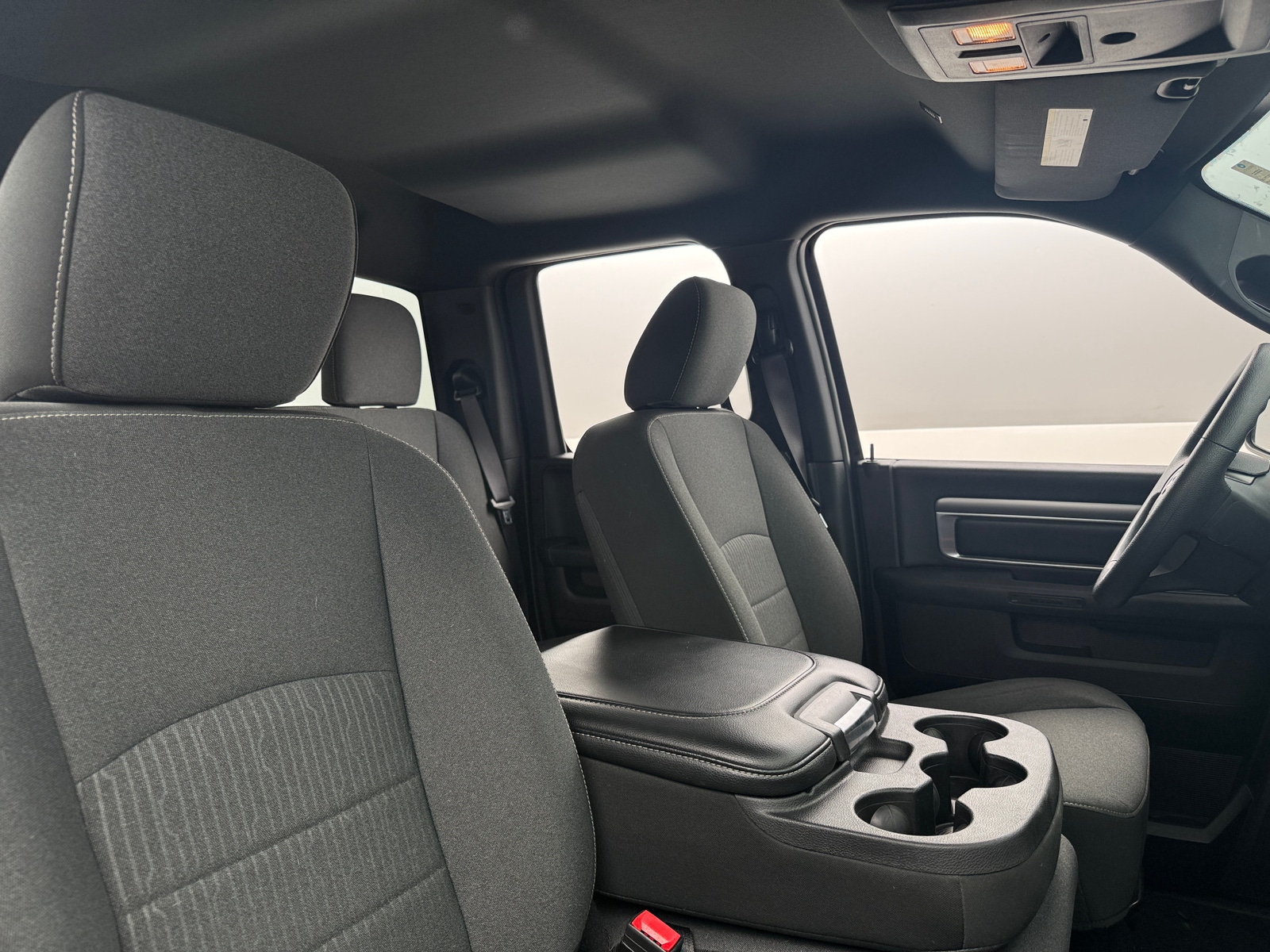 Thumbnail: 2021 RAM 1500 Classic - 2