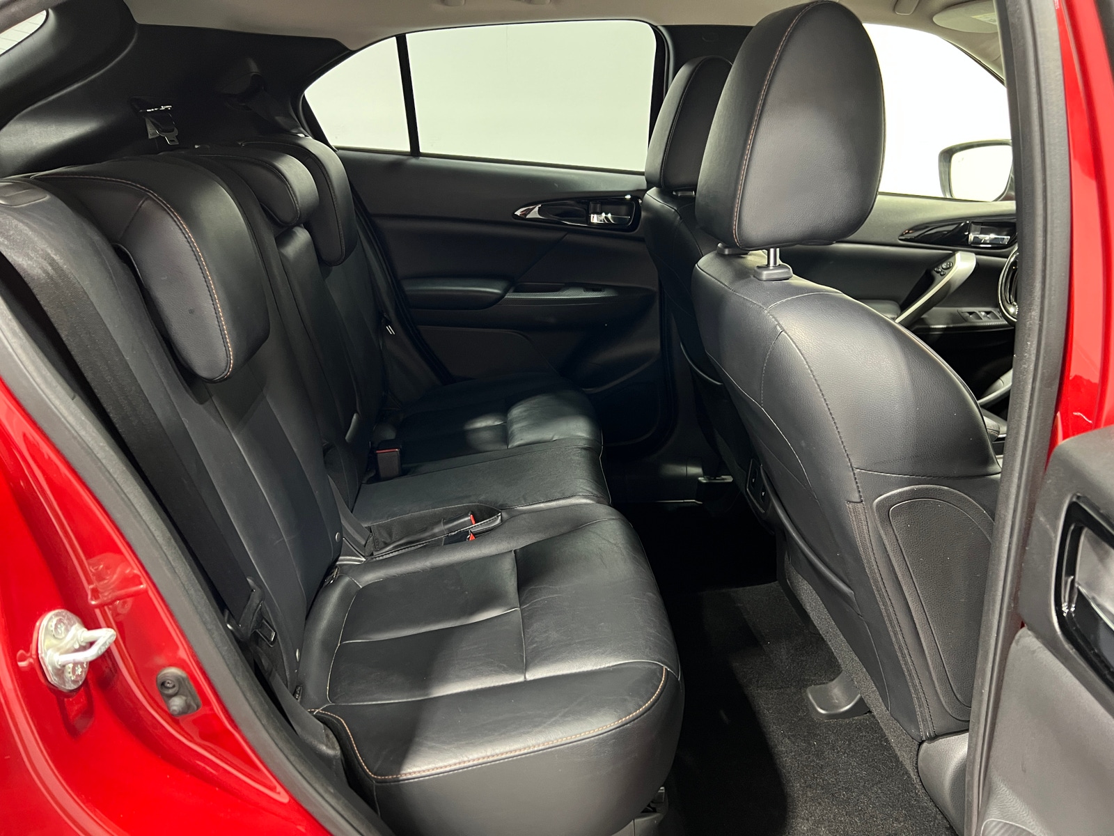 Thumbnail: 2018 Mitsubishi Eclipse Cross - 5