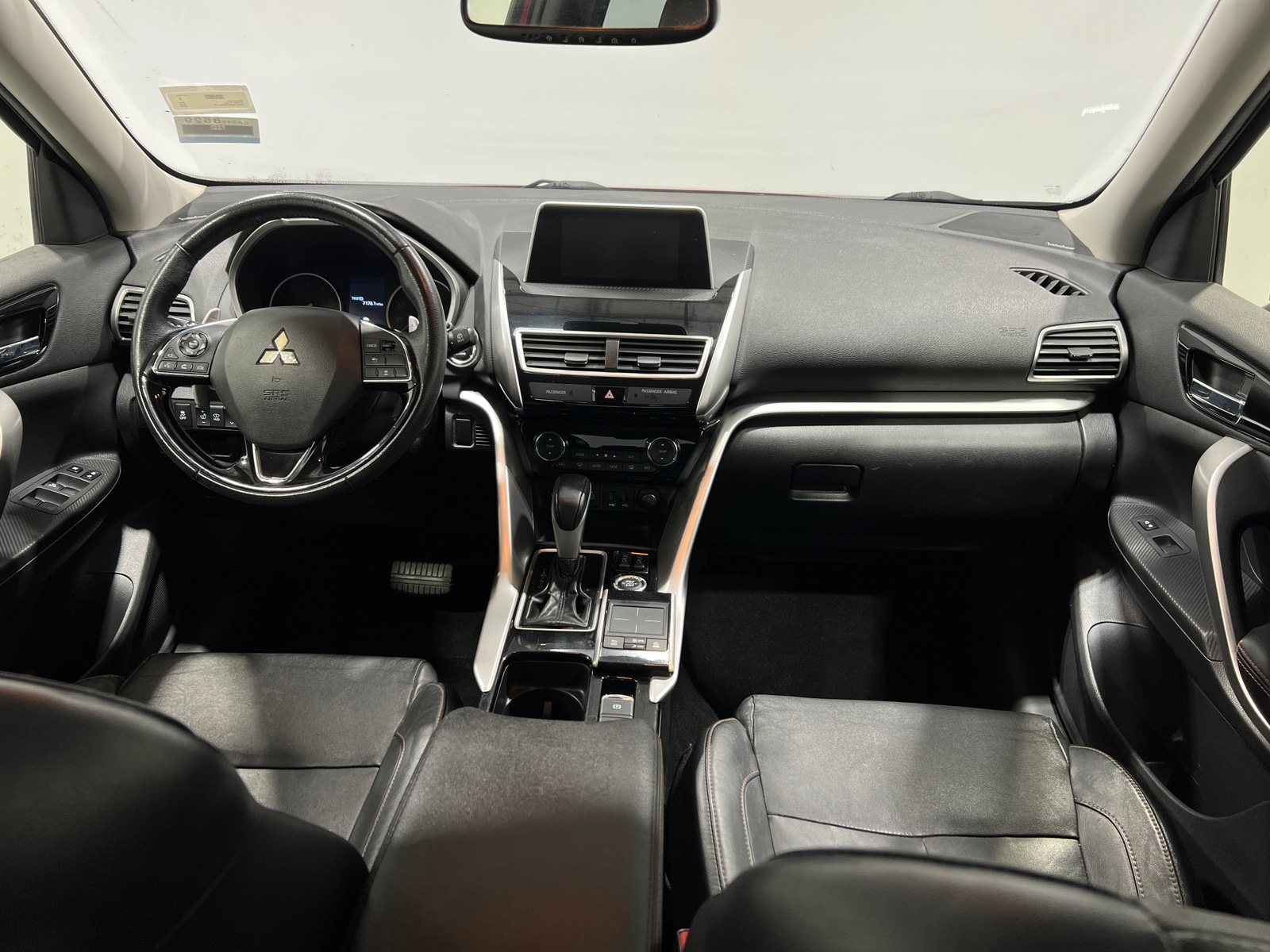 Thumbnail: 2018 Mitsubishi Eclipse Cross - 2