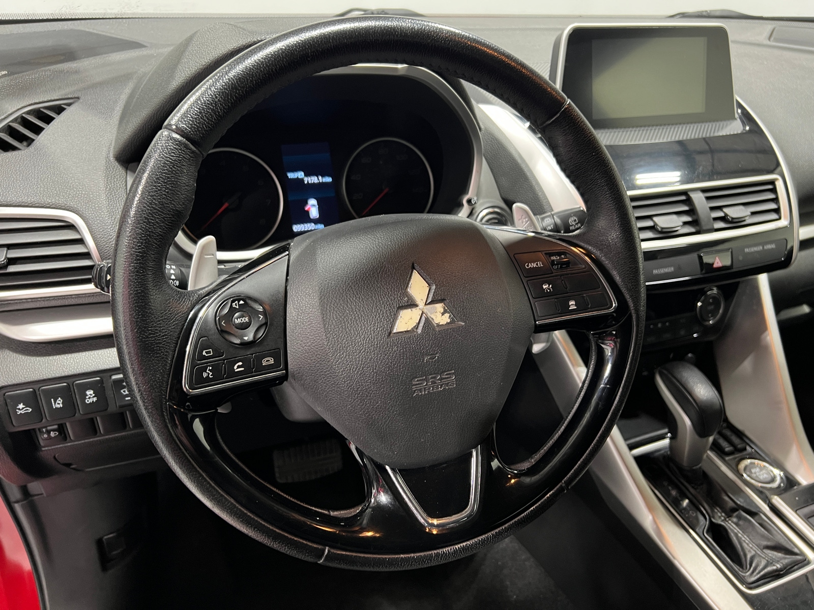 Thumbnail: 2018 Mitsubishi Eclipse Cross - 4