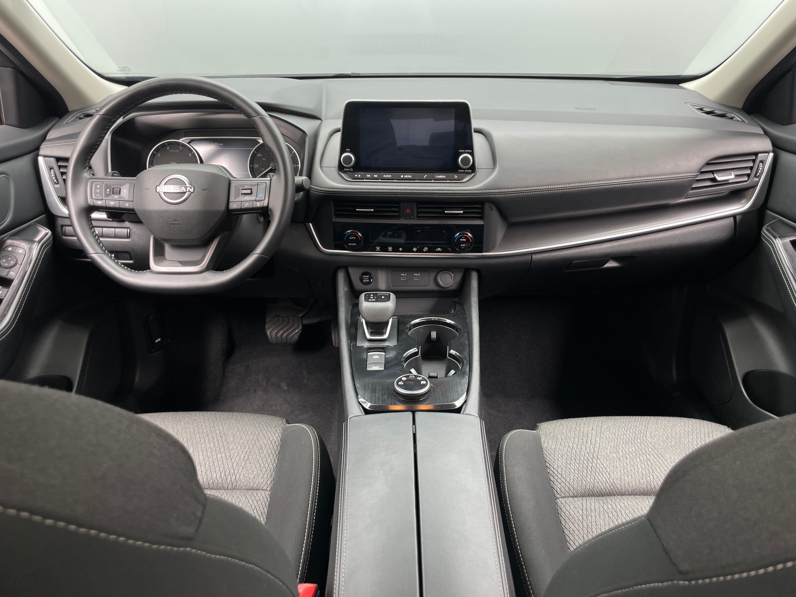 Thumbnail: 2025 Nissan Rogue - 3