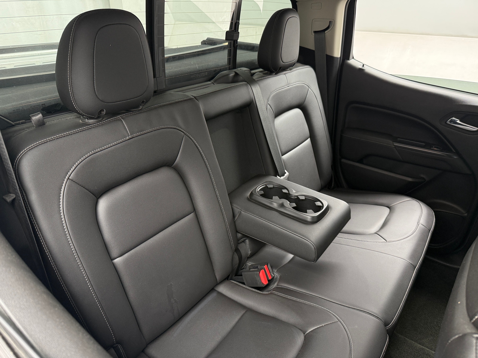 Thumbnail: 2016 GMC Canyon - 5