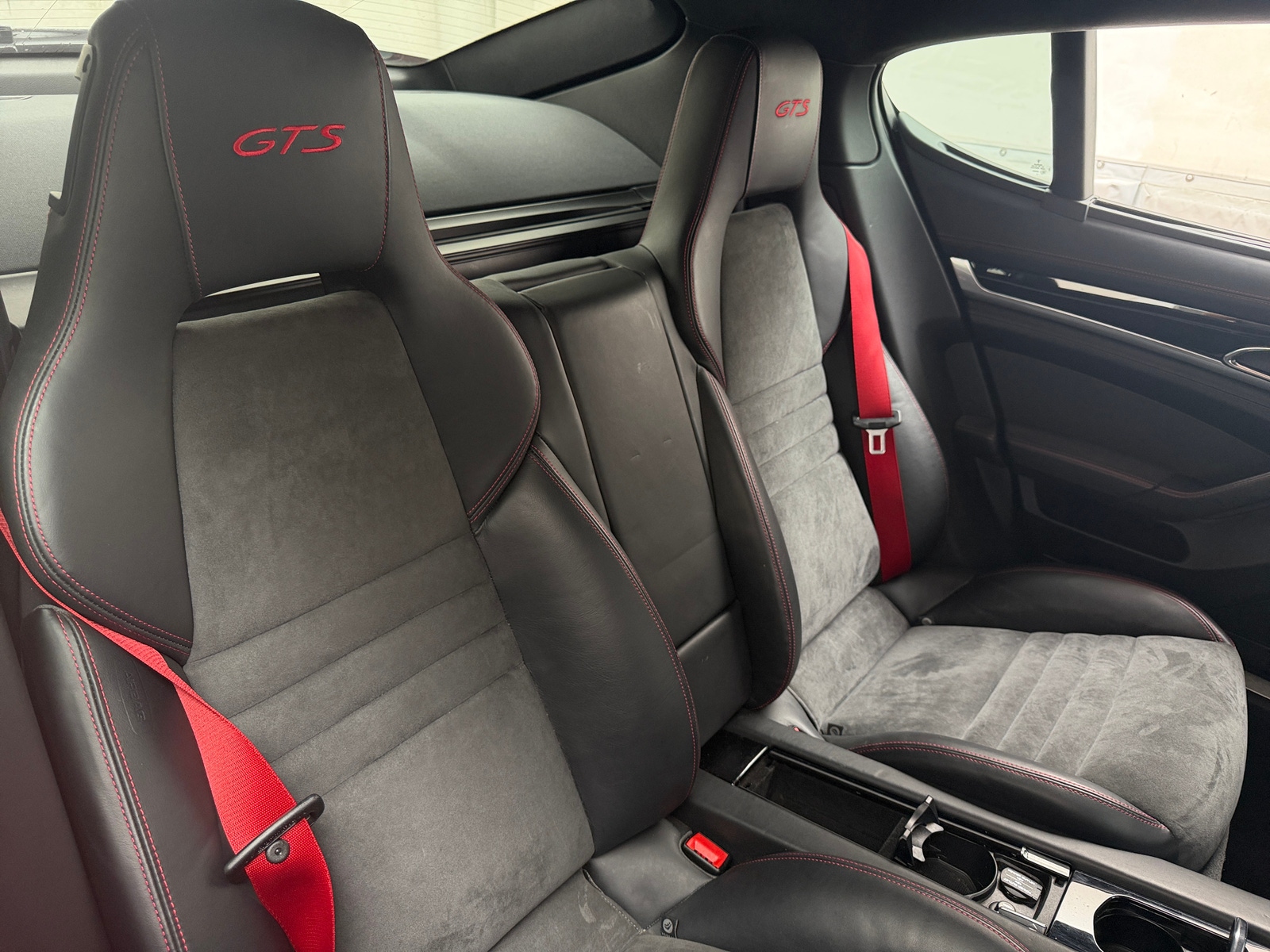 Thumbnail: 2013 Porsche Panamera - 5