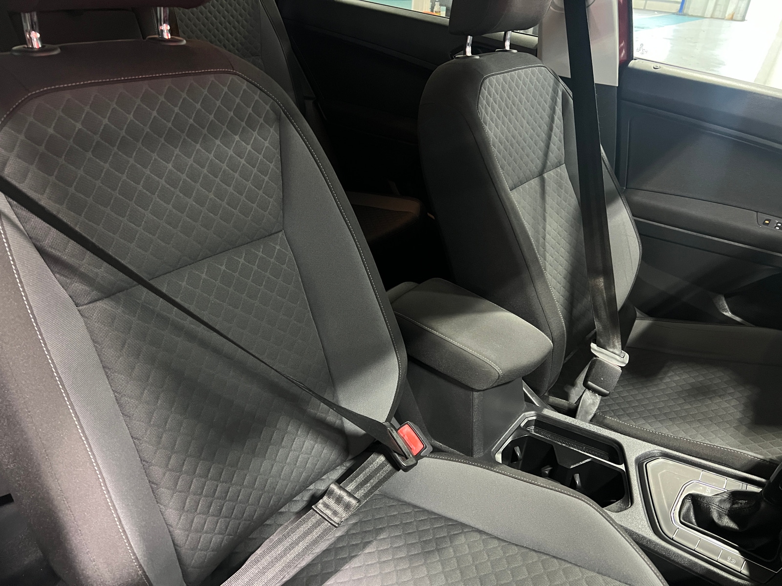 Thumbnail: 2018 Volkswagen Tiguan - 2